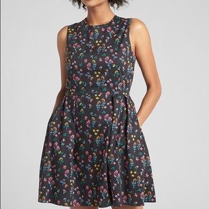 Gap fit and flare dress